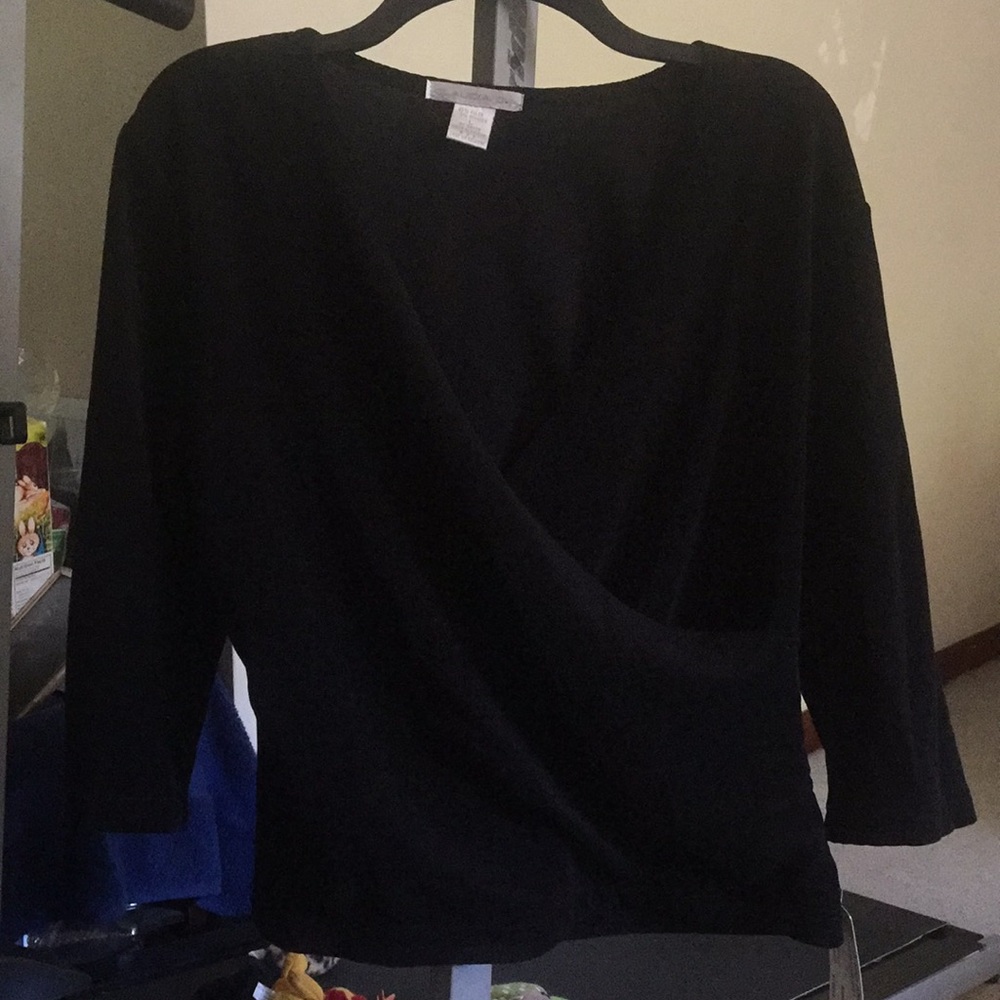NWT Claudia D. Black Front Draped 3/4 Slv Top L
